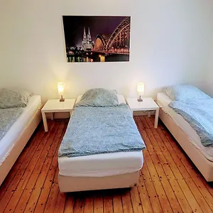 Apartment Weidenpesch Cologne